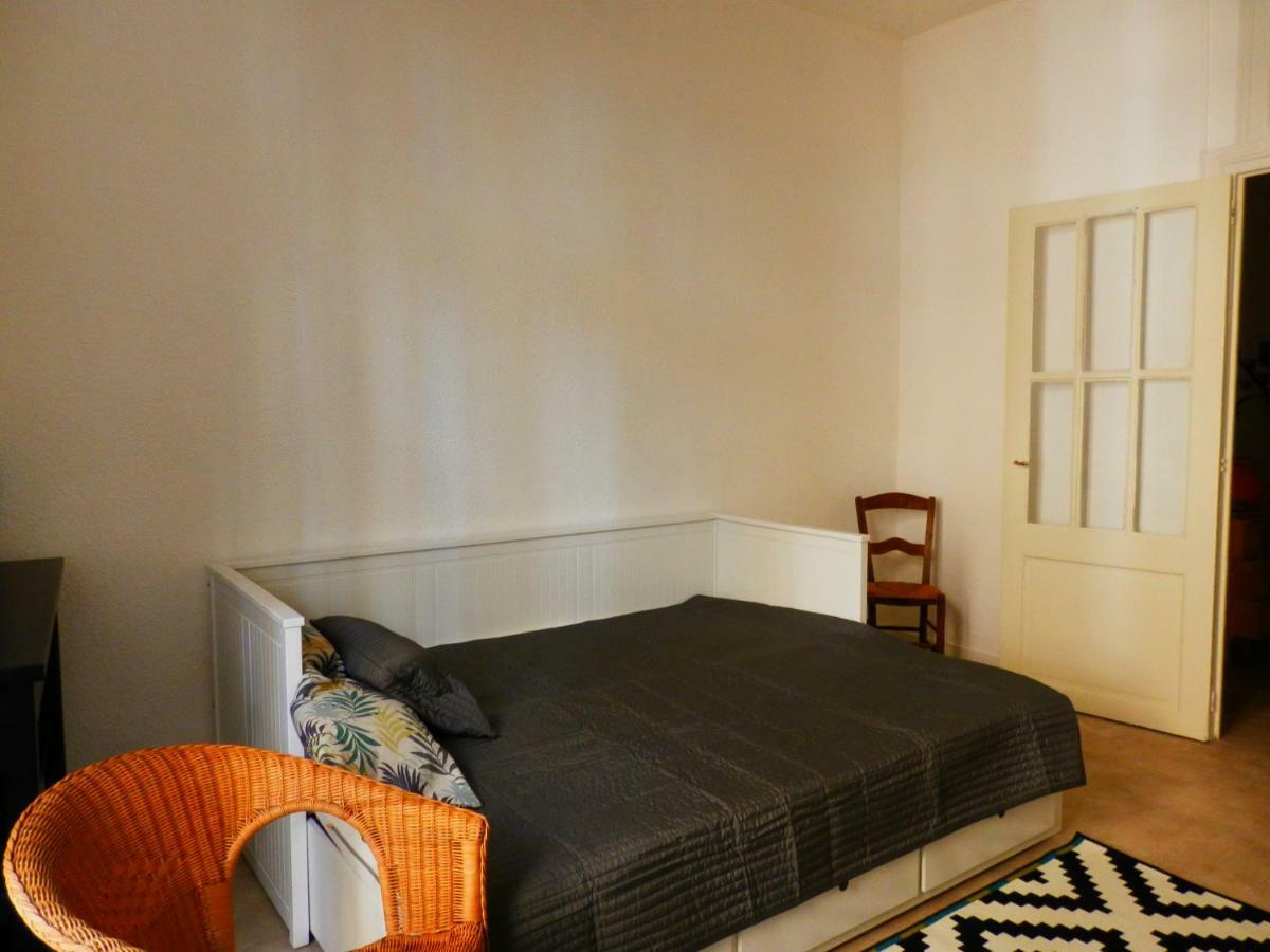 Ferienwohnung Couette & Cafe Roxane Bergerac Exterior foto