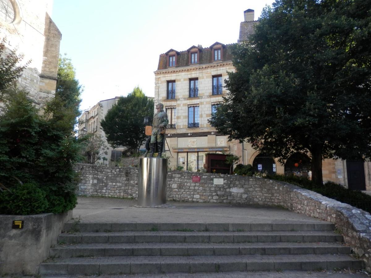 Ferienwohnung Couette & Cafe Roxane Bergerac Exterior foto